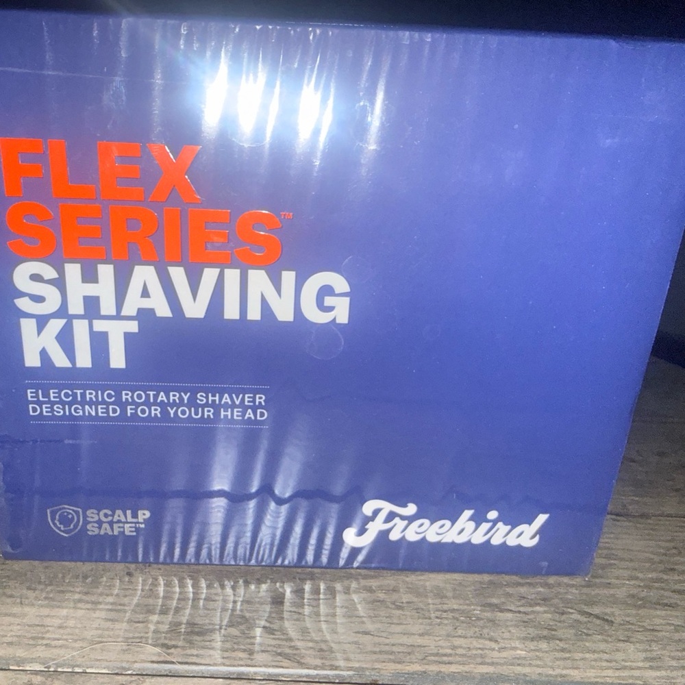 Freebird Flex Series Shaving Kit - Bold Blue